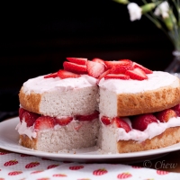 Fresh Strawberry Cake with Cream Cheese Frosting